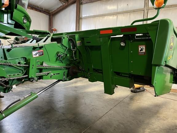 Image of John Deere 606C equipment image 3
