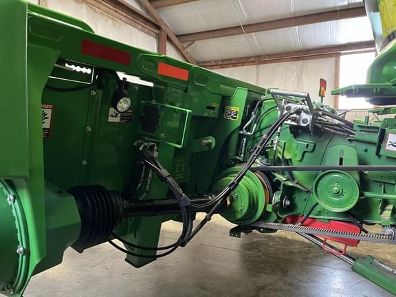 Image of John Deere 606C equipment image 4