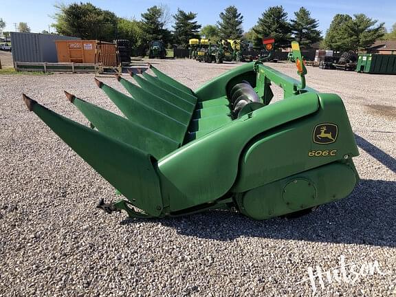 Image of John Deere 606C equipment image 3