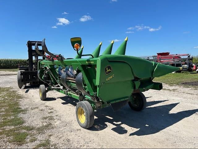 Image of John Deere 606C equipment image 4