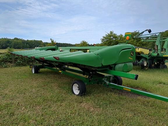 Image of John Deere 608C equipment image 1