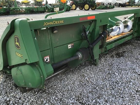 Image of John Deere 608C equipment image 3