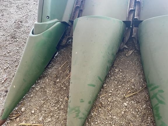 Image of John Deere 608C equipment image 2