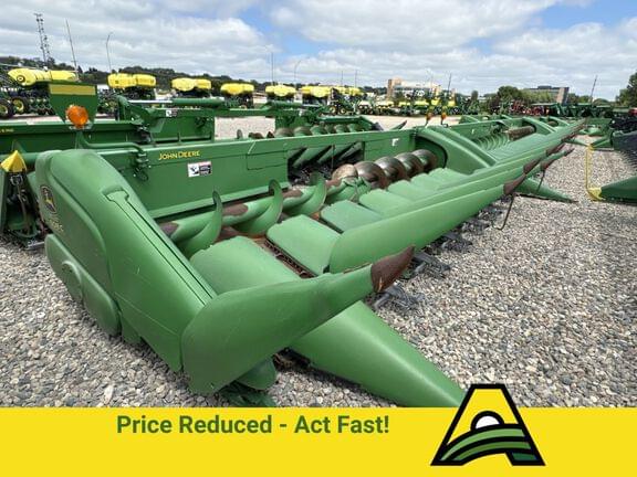 Image of John Deere 608C Primary image