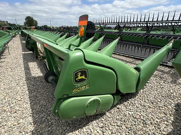 Image of John Deere 608C equipment image 4