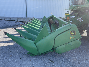 Main image John Deere 608C