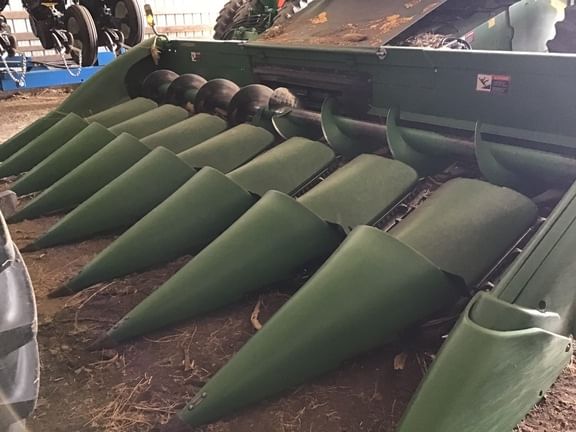 Main image John Deere 608C