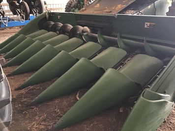 Main image John Deere 608C