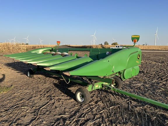 Main image John Deere 608C