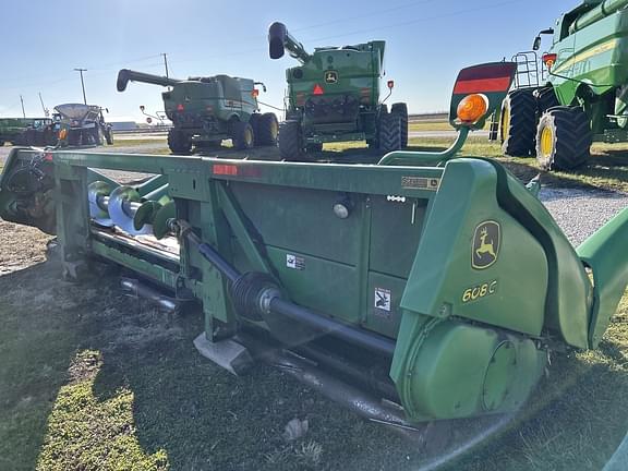 Image of John Deere 608C equipment image 2