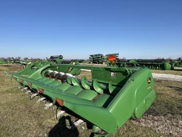 Main image John Deere 608C