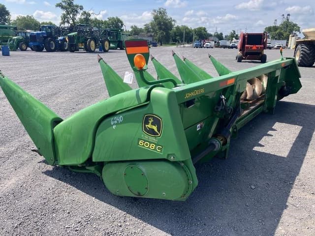 Image of John Deere 608C equipment image 2
