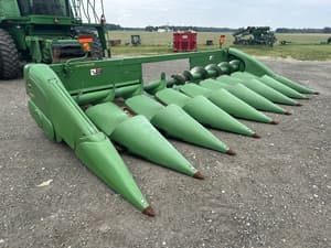 2010 John Deere 608C Image