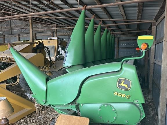 Image of John Deere 608C Primary image