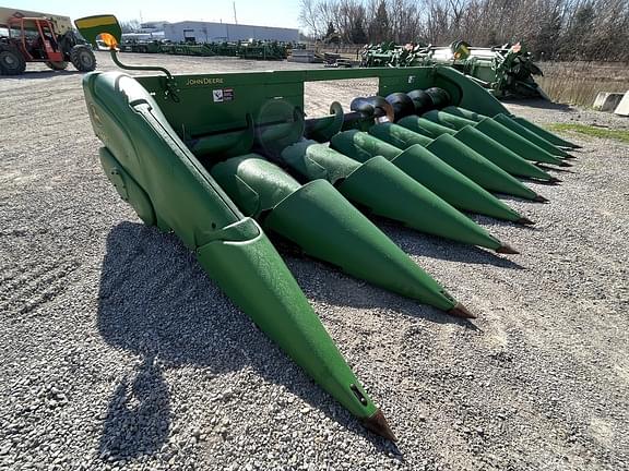 Image of John Deere 608C Primary image