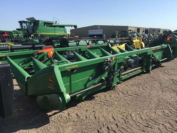 Image of John Deere 608C equipment image 3