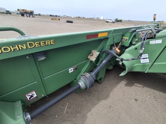 Image of John Deere 608C equipment image 1