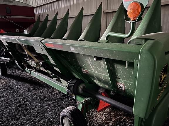Image of John Deere 608C equipment image 2