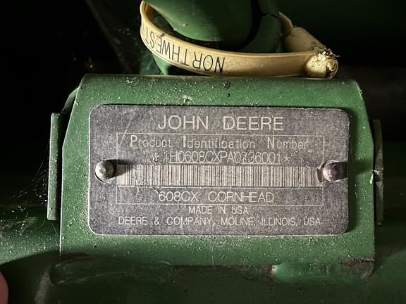 Image of John Deere 608C equipment image 3