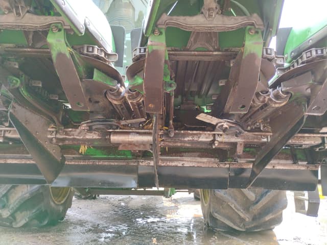 Image of John Deere 608C equipment image 3