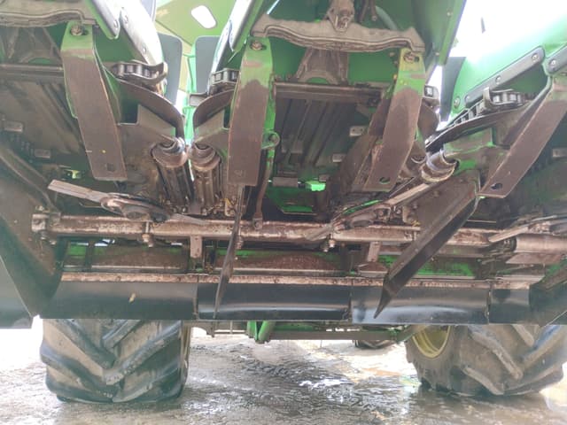 Image of John Deere 608C equipment image 4