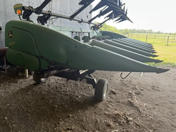 Image of John Deere 608C equipment image 1