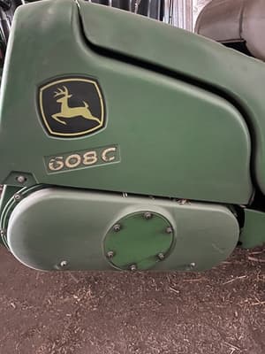 2010 John Deere 608C Image