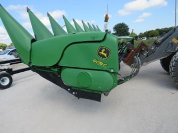 Main image John Deere 608C
