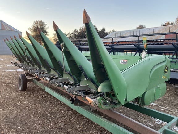 Main image John Deere 608C