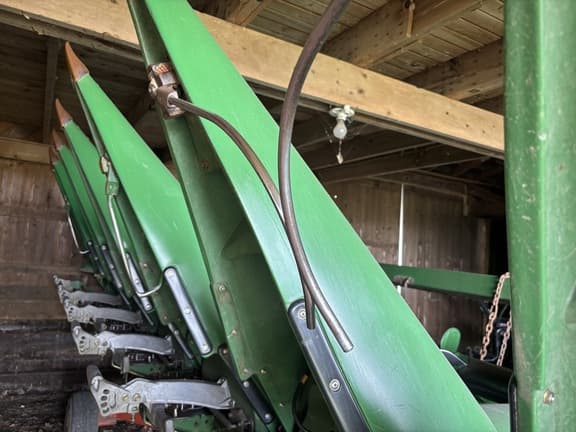 Image of John Deere 608C equipment image 3