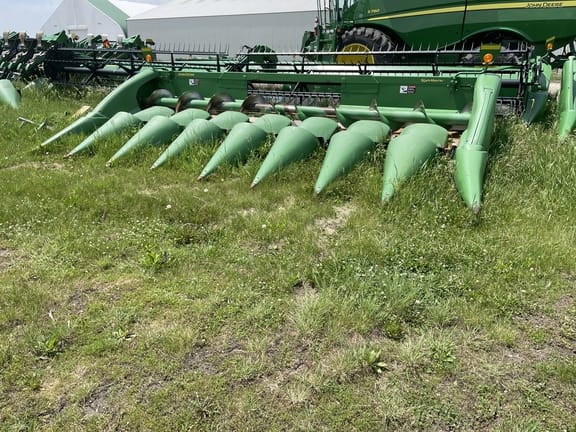 Main image John Deere 608C