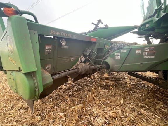 Image of John Deere 608C equipment image 2