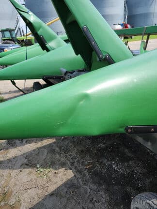 Image of John Deere 608C equipment image 3