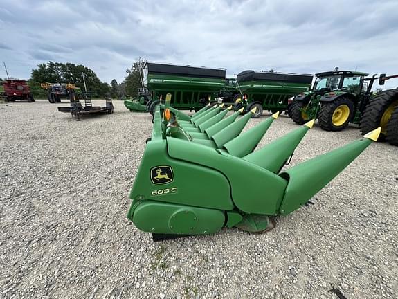 Image of John Deere 608C equipment image 1