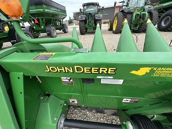 Image of John Deere 608C equipment image 3