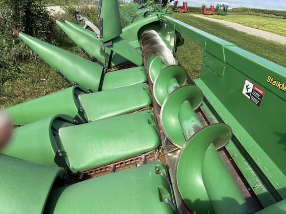 Image of John Deere 608C equipment image 2