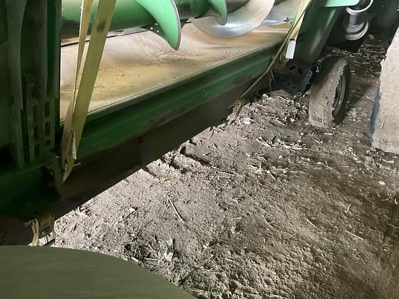 Image of John Deere 608C equipment image 4