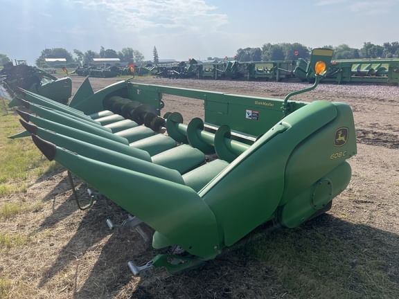 Main image John Deere 608C