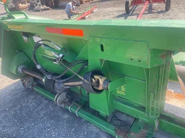 Image of John Deere 608C equipment image 1