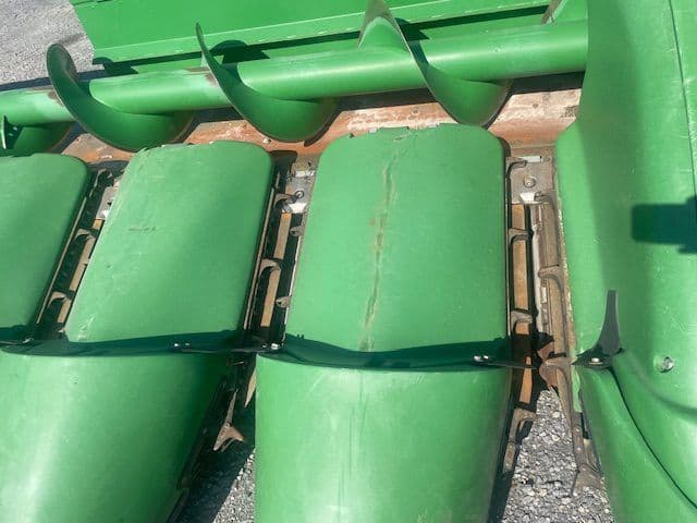 Image of John Deere 608C equipment image 2