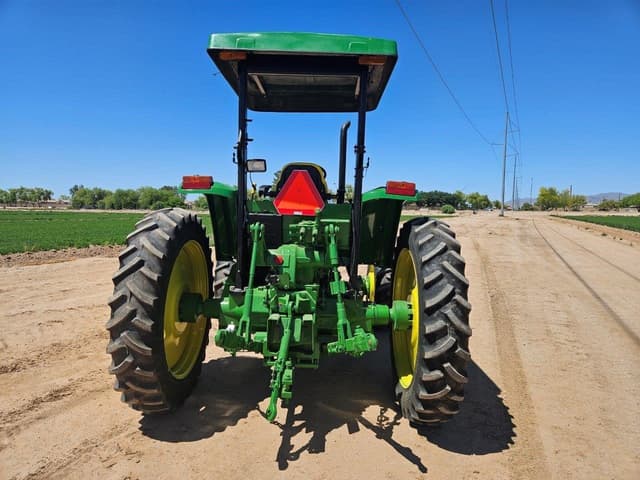 Image of John Deere 6100D equipment image 3