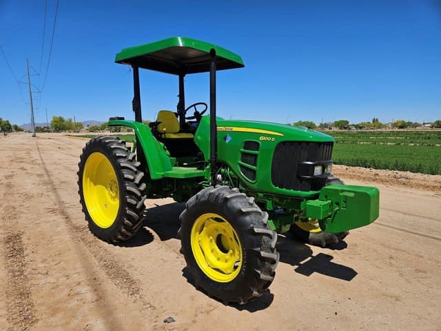 Image of John Deere 6100D equipment image 4