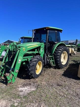 Image of John Deere 6100D equipment image 1