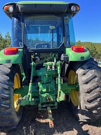 Image of John Deere 6100D equipment image 4