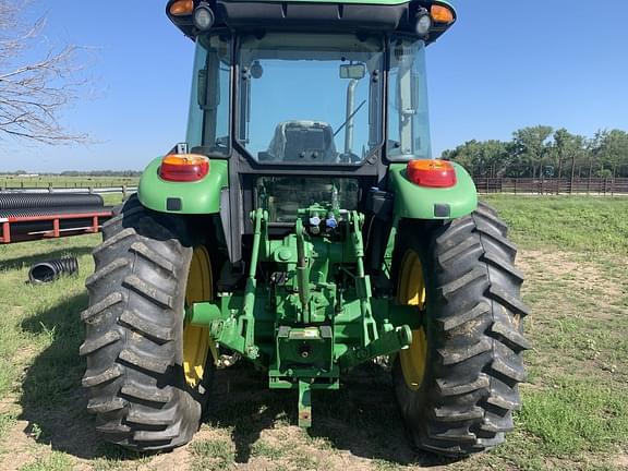 Image of John Deere 6100D equipment image 3