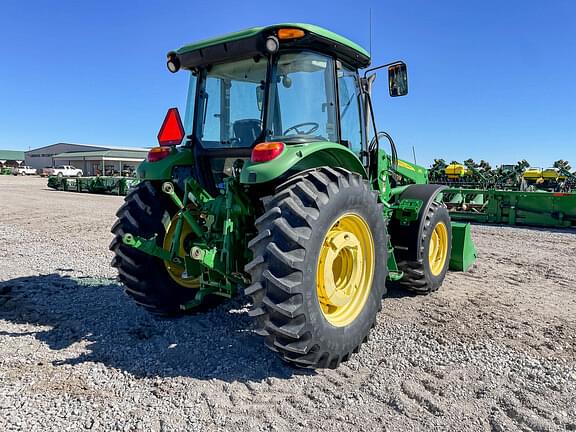 Image of John Deere 6100D equipment image 4