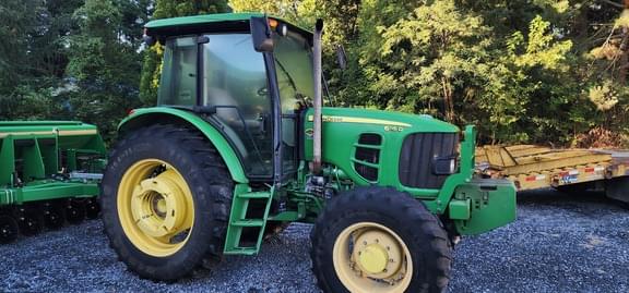 Image of John Deere 6115D equipment image 1