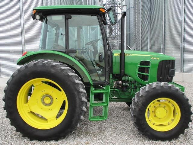 Image of John Deere 6115D equipment image 3