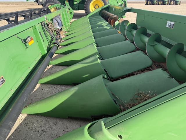 Image of John Deere 612C equipment image 1