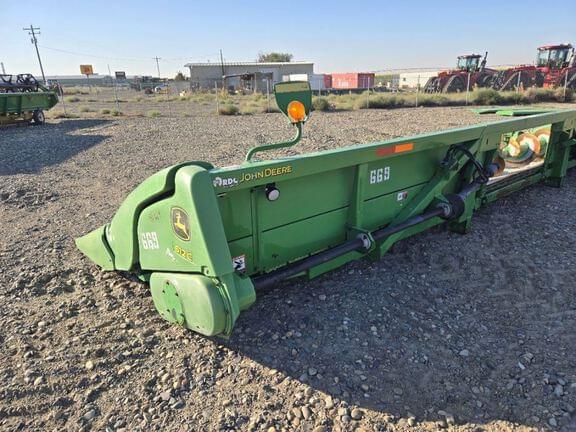 Image of John Deere 612C equipment image 3